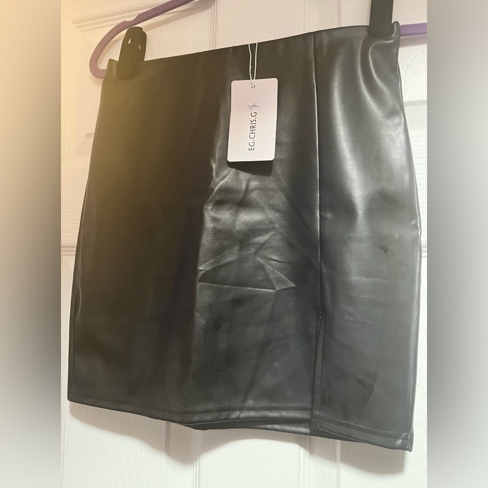 New! Faux Leather Skirt - Picture 2 of 6